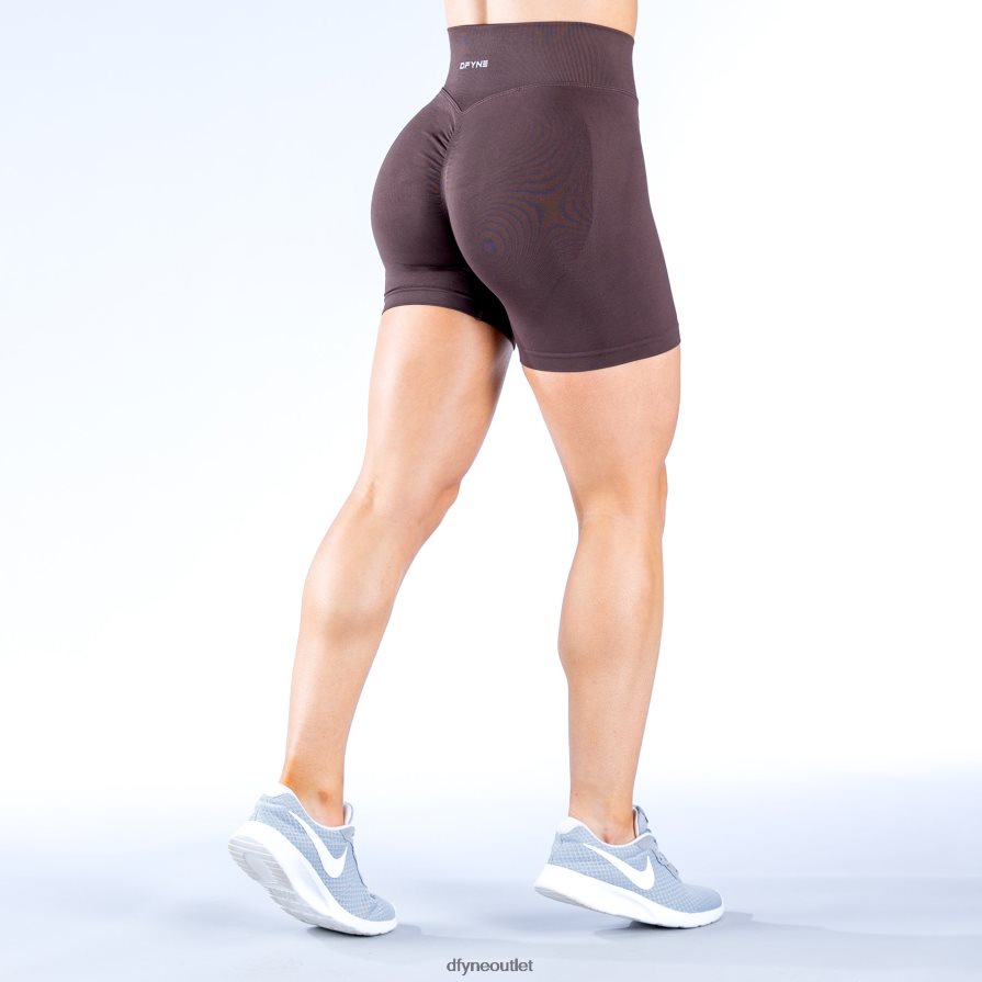 Dfyne statki czekoladowy brąz dynamiczne spodenki 4,5' 6 JFL26T10